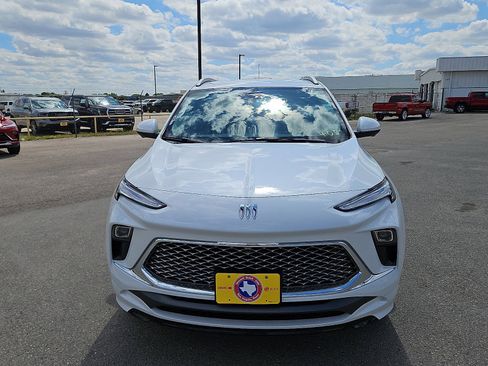 New 2026 Buick Encore GX Avenir w/ Avenir Technology Package image 8