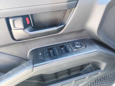 Used 2024 Toyota Tacoma SR5 image 17