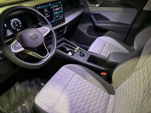 New 2025 Volkswagen Tiguan S image 21