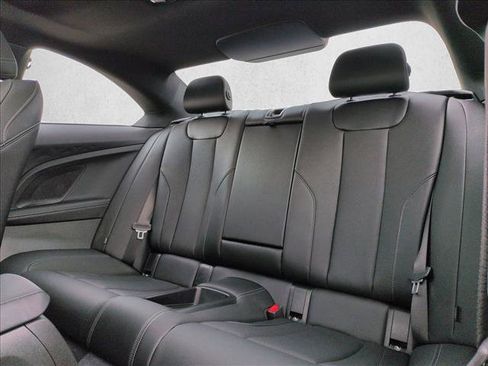 Used 2024 BMW 230i xDrive Coupe w/ Premium Package image 19