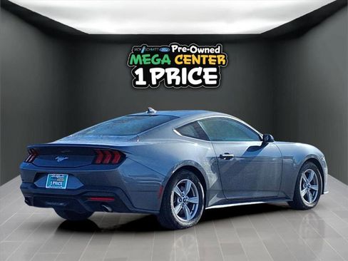Used 2024 Ford Mustang Coupe image 29