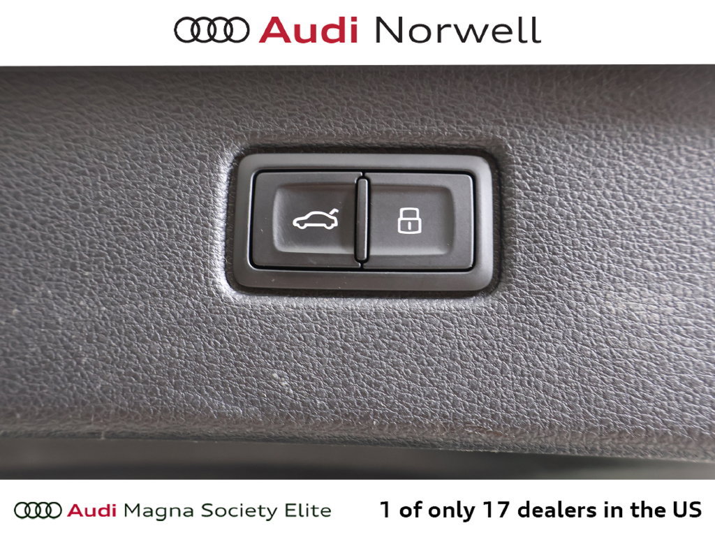 Used 2025 Audi Q7 3.0T Prestige AWD/4WD image 19