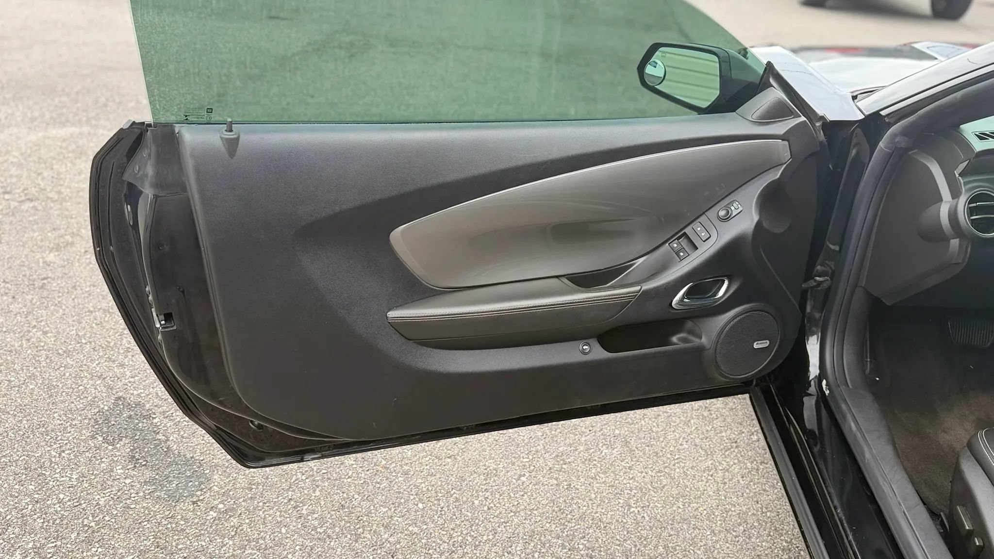 Used 2013 Chevrolet Camaro LT w/ RS Package RWD image 9