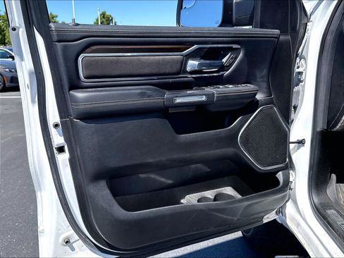 Used 2022 RAM 1500 Laramie AWD/4WD image 20
