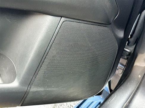 Used 2023 Nissan Armada Platinum w/ Captain's Chairs Package image 20