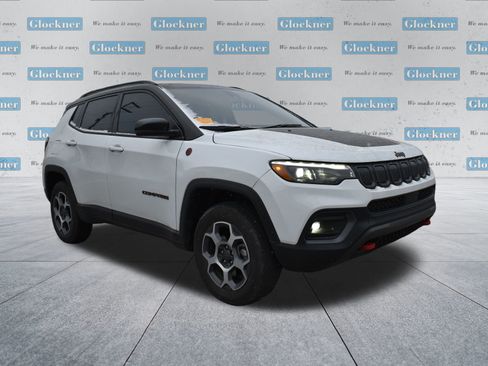 Used 2022 Jeep Compass Trailhawk w/ Trailhawk Elite Group image 13
