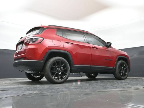 New 2026 Jeep Compass Latitude AWD/4WD image 42