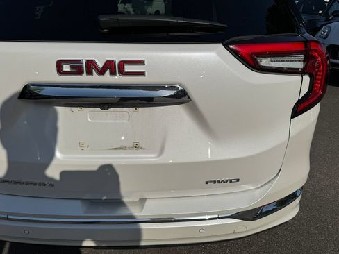 Used 2023 GMC Terrain Denali AWD/4WD image 40