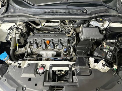 Used 2021 Honda HR-V EX image 9