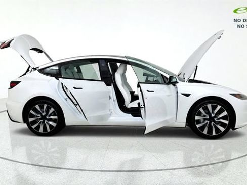 Used 2024 Tesla Model 3 Long Range RWD image 20