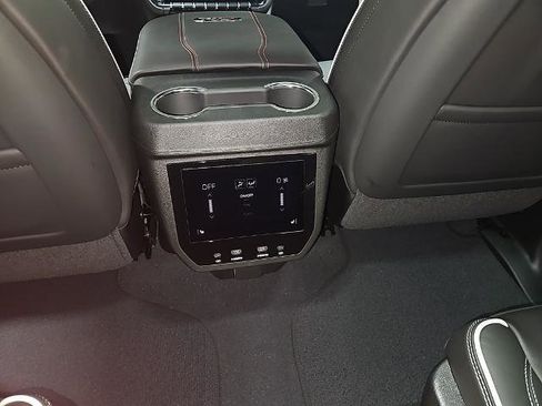 New 2026 GMC Yukon AT4 Ultimate image 23