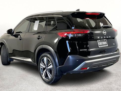 Used 2023 Nissan Rogue SL image 16