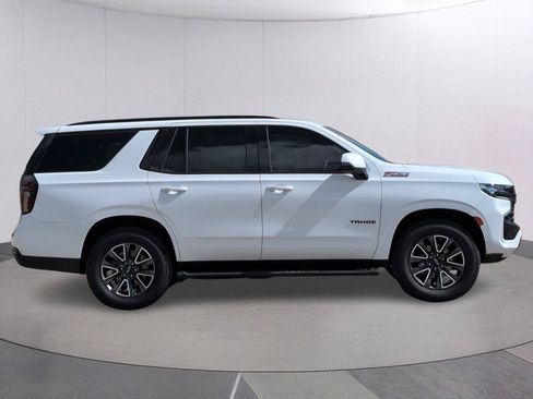 Certified 2023 Chevrolet Tahoe Z71 w/ Luxury Package AWD/4WD image 5