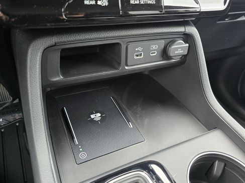 New 2025 Honda Pilot EX-L image 31