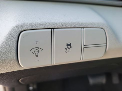 New 2026 Hyundai Elantra Limited FWD image 21