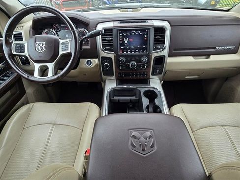 Used 2018 RAM 2500 Laramie w/ Convenience Group image 7