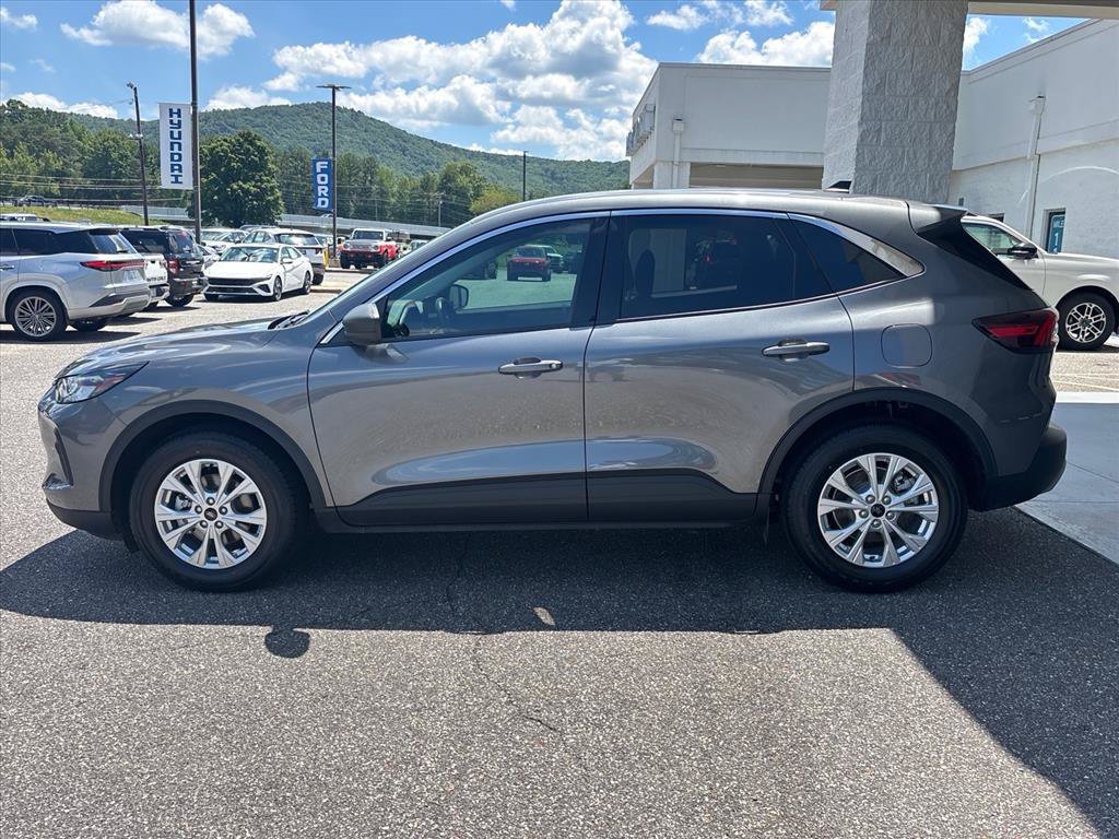Used 2024 Ford Escape Active w/ Tech Pack #1 FWD image 24
