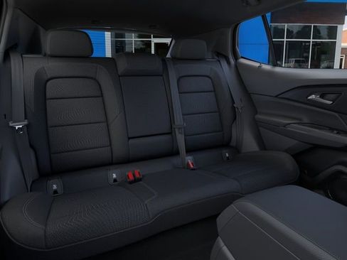 New 2026 Chevrolet Equinox EV LT image 17