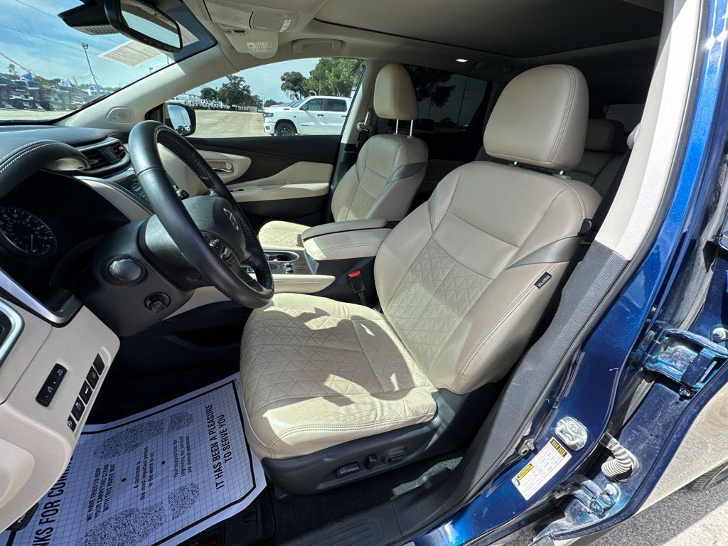 Used 2021 Nissan Murano Platinum w/ Cargo Package FWD image 10