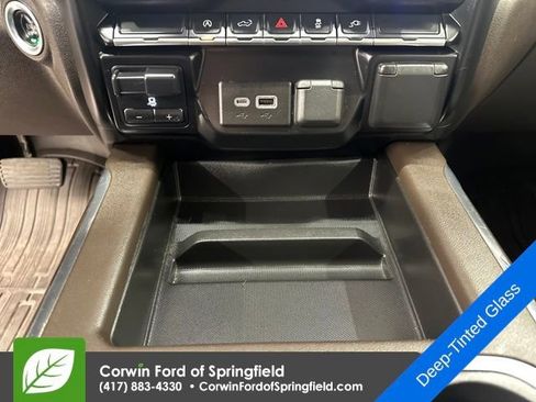 Used 2021 GMC Sierra 1500 SLT w/ SLT Premium Package image 39