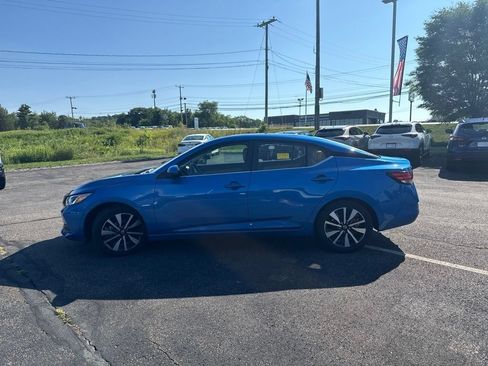 Certified 2023 Nissan Sentra SV w/ SV Premium Package FWD image 6
