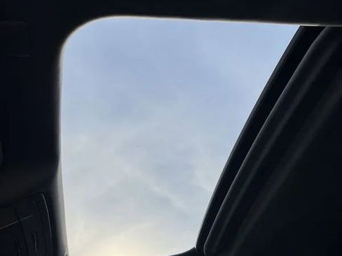 Used 2020 GMC Yukon SLT image 13