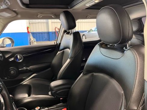 Used 2019 MINI Cooper S w/ Storage Package image 23