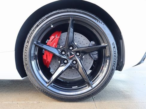 New 2026 Chevrolet Corvette E-Ray w/ Battery Protection Package image 36