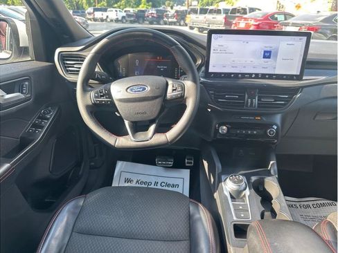 Used 2023 Ford Escape ST-Line Select w/ Tech Pack #1 AWD/4WD image 10
