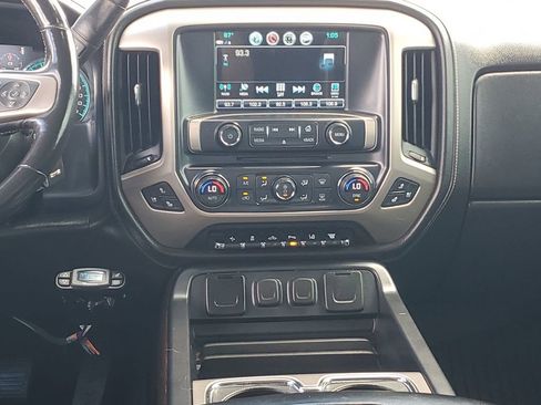 Used 2017 GMC Sierra 3500 Denali w/ Duramax Plus Package image 28