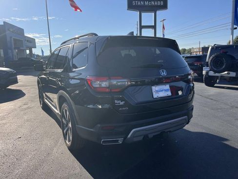 Used 2023 Honda Pilot Elite image 5