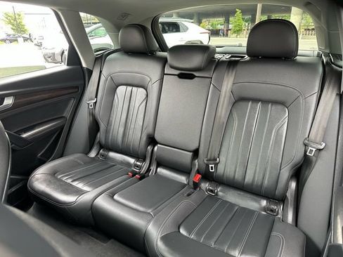 Used 2023 Audi Q5 2.0T Premium Plus AWD/4WD image 27