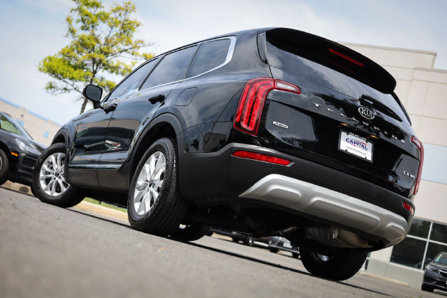Used 2021 Kia Telluride LX AWD/4WD image 2