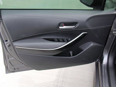 Used 2022 Toyota Corolla XSE w/ Carpet Mat Package (TMS) image 19