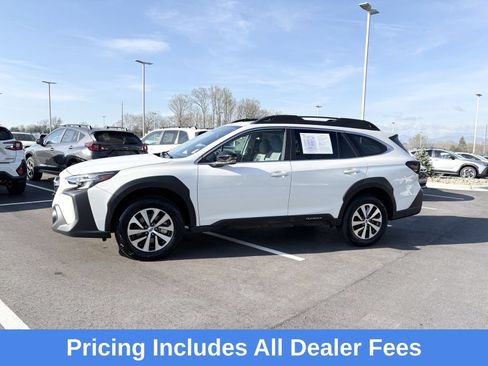 Certified 2025 Subaru Outback Premium AWD/4WD image 4