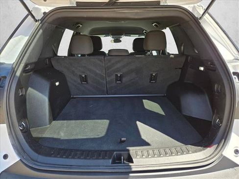 Used 2026 GMC Terrain Elevation FWD image 6