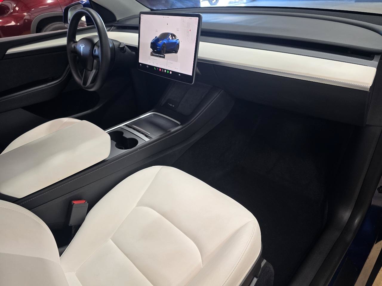 Used 2023 Tesla Model Y Performance AWD/4WD image 22