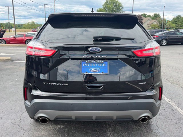 Used 2023 Ford Edge Titanium w/ Cargo Accessory Package AWD/4WD image 9