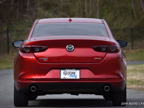 Used 2020 MAZDA MAZDA3 AWD Sedan w/ Preferred Package image 6