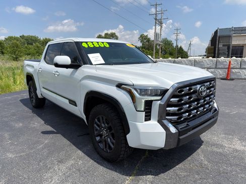 Used 2023 Toyota Tundra Platinum AWD/4WD image 8