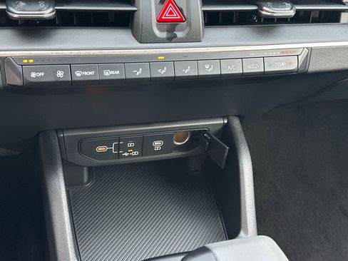 New 2025 Kia K4 LXS image 25