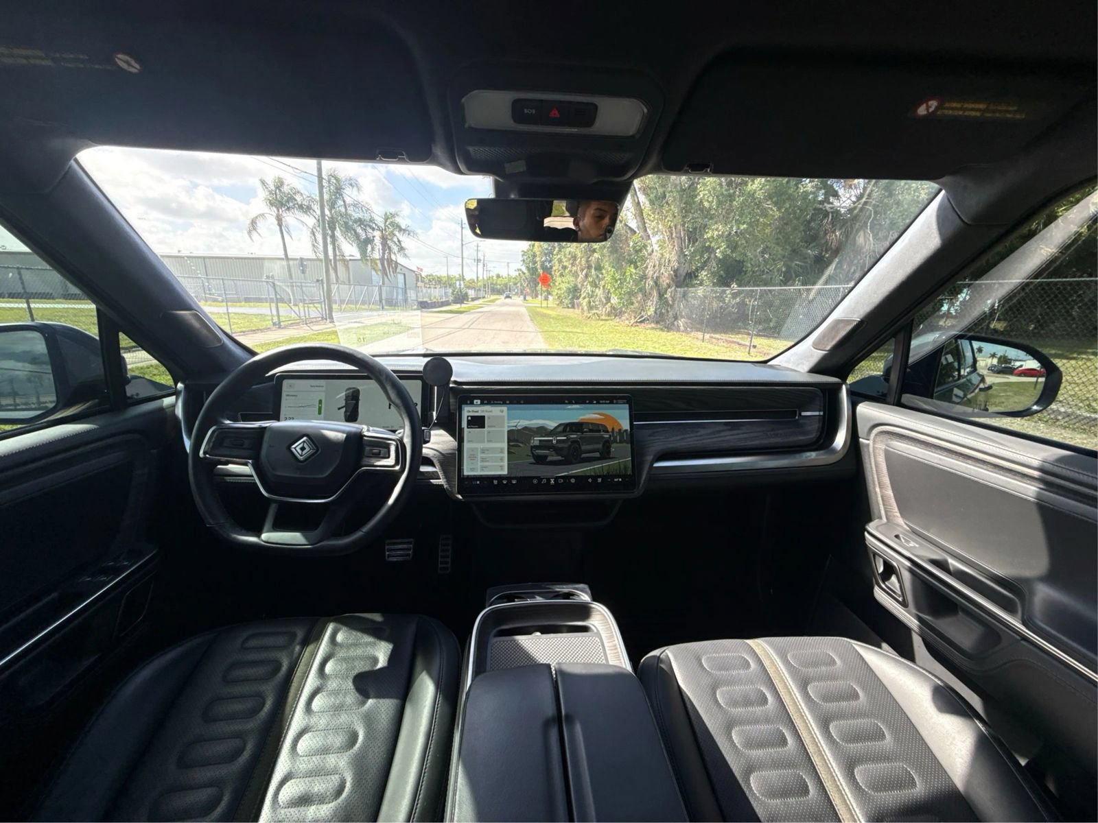 Used 2023 Rivian R1S Adventure Quad AWD/4WD image 22