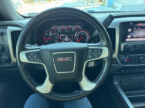 Used 2015 GMC Sierra 1500 SLT w/ SLT Crew Cab Value Package image 10