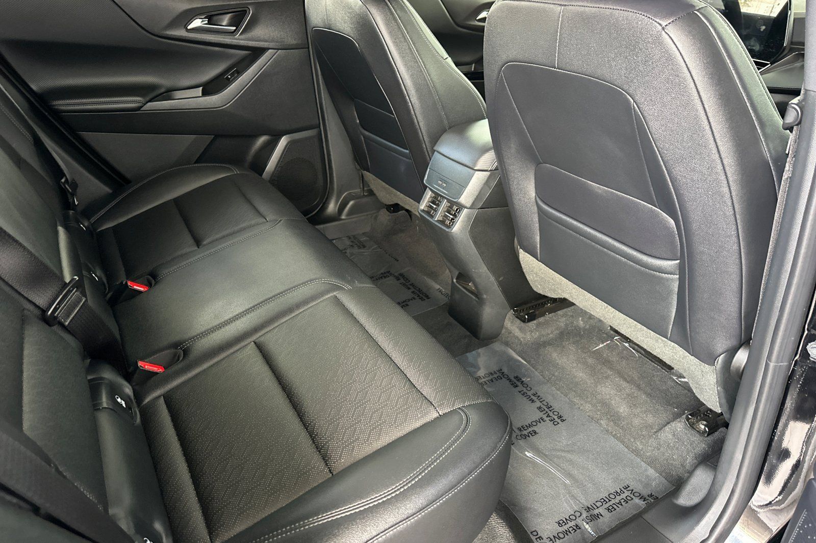 Certified 2026 Chevrolet Equinox LT w/ Convenience Package II FWD image 19