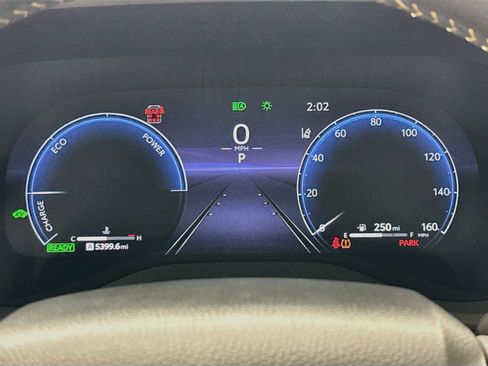 Used 2025 Toyota Sienna XLE Woodland Edition AWD/4WD image 13