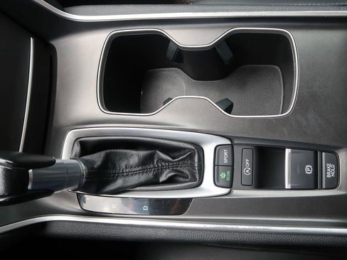 Used 2021 Honda Accord Sport image 31