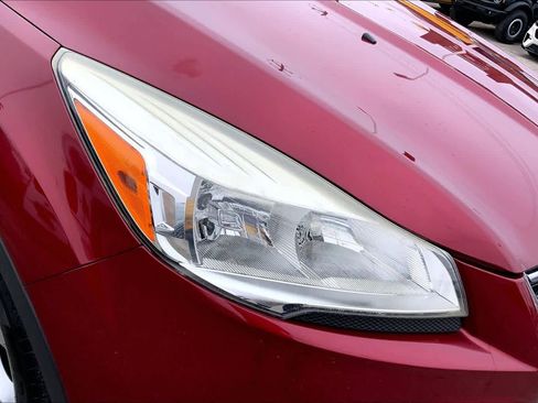 Used 2016 Ford Escape Titanium image 28