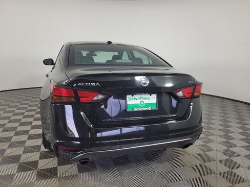 Used 2021 Nissan Altima 2.5 SR FWD image 6