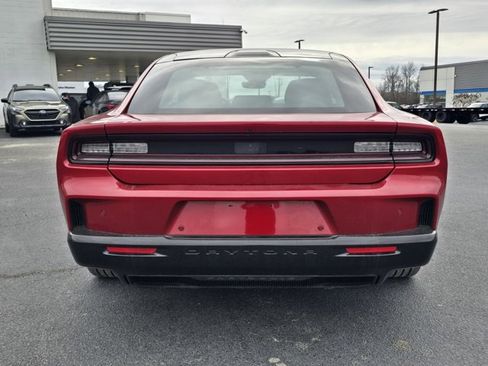 Used 2024 Dodge Charger R/T w/ Plus Group image 12