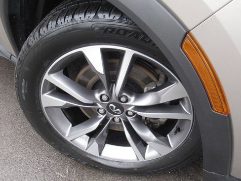 Used 2023 INFINITI QX60 Luxe image 5